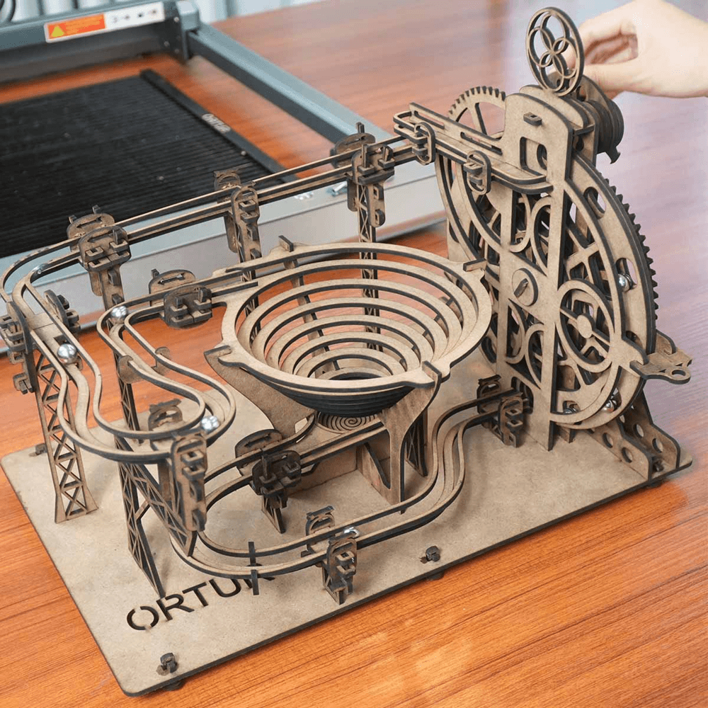 Ortur engraving hand crank toys